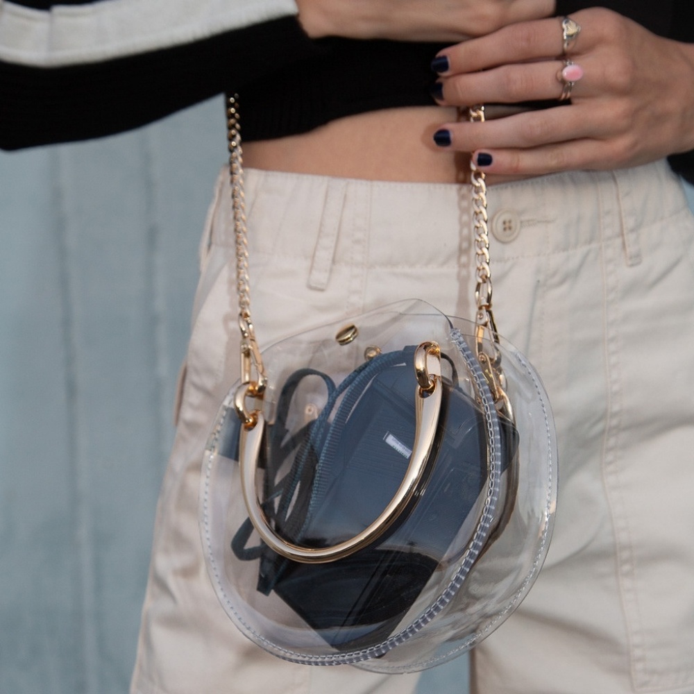 Brandy Melville Clear Purse - Picture 2 of 3